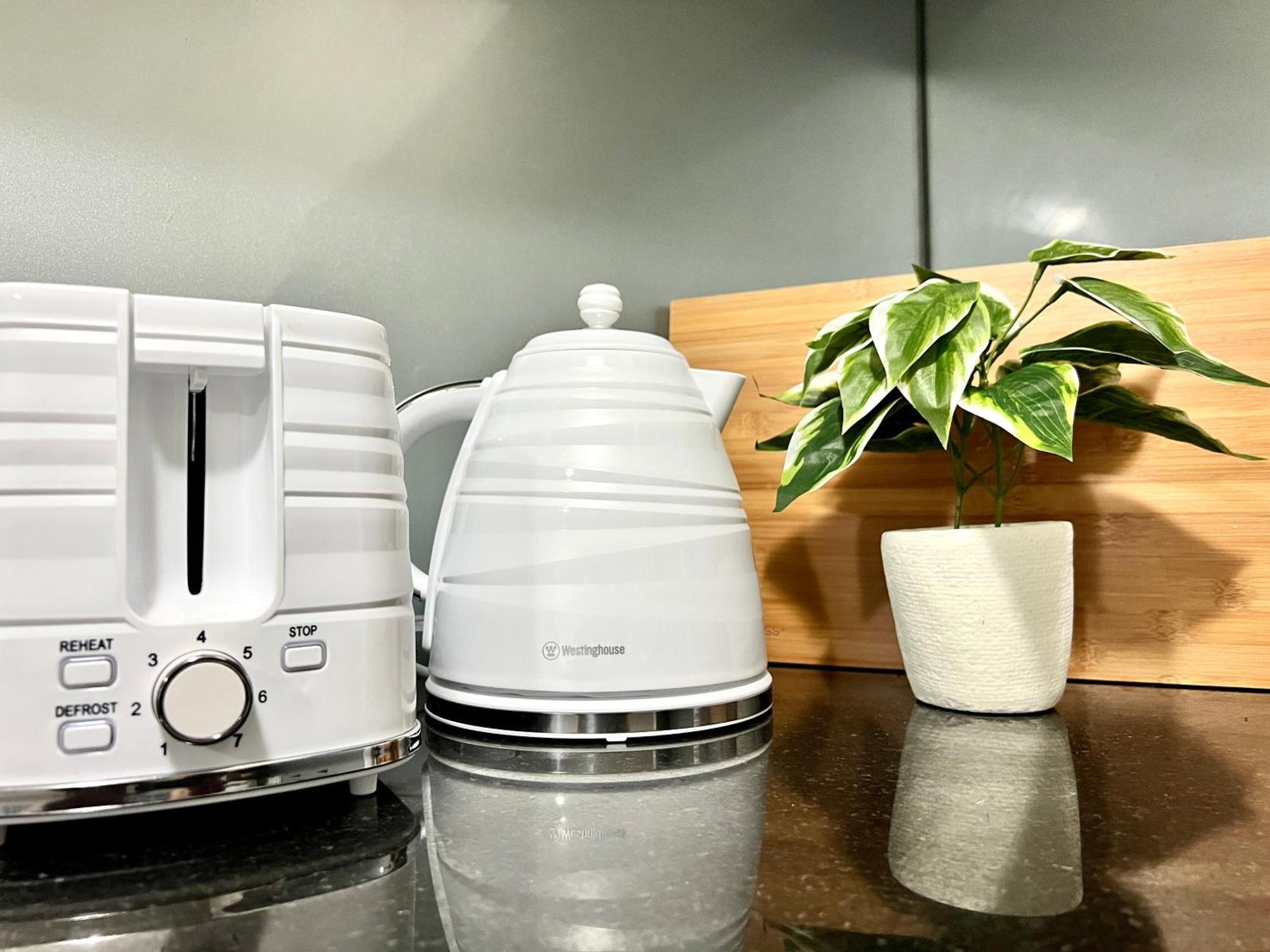 Readyset Apartments At Sentinel メルボルン エクステリア 写真