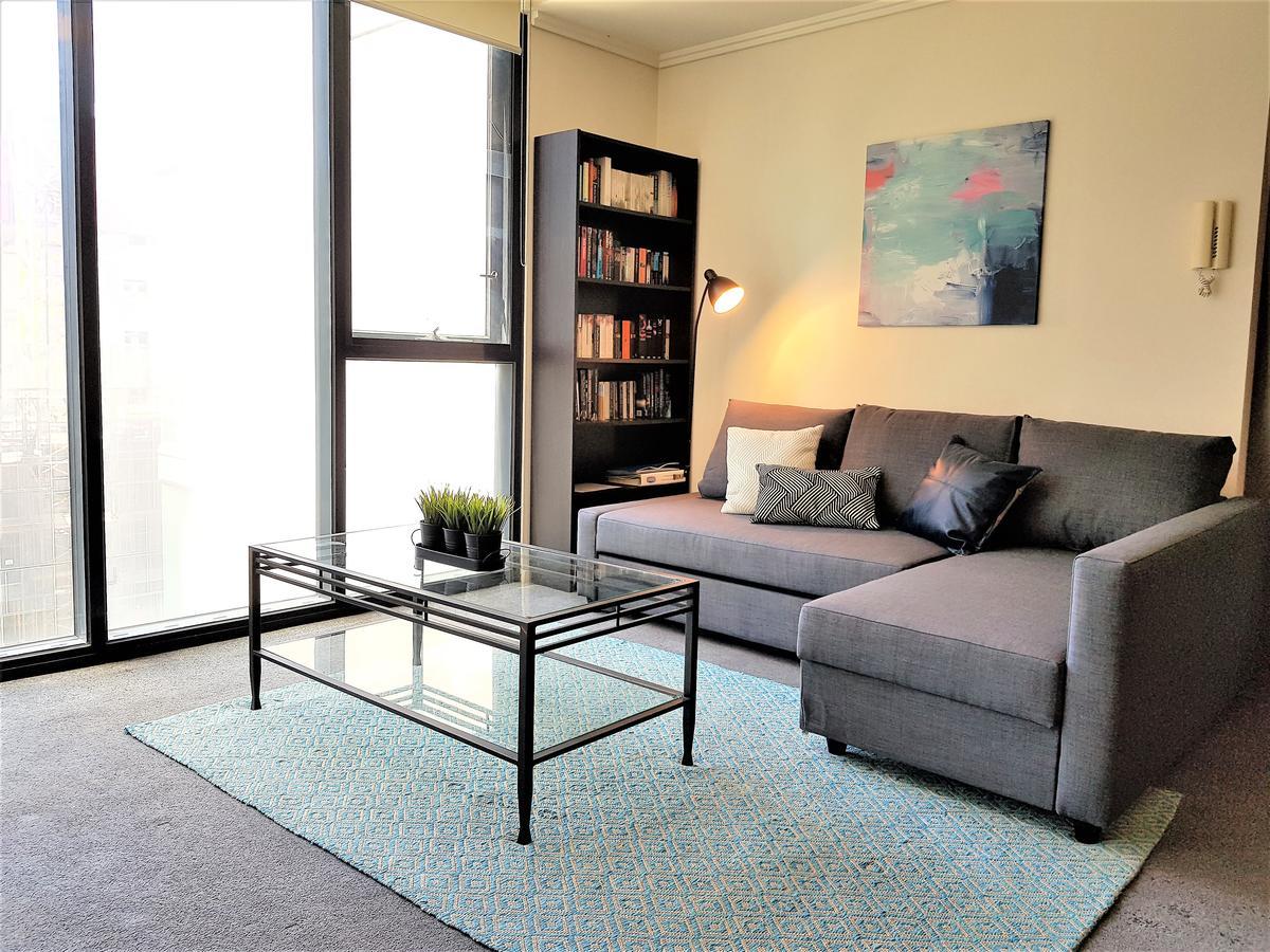 Readyset Apartments At Sentinel メルボルン エクステリア 写真