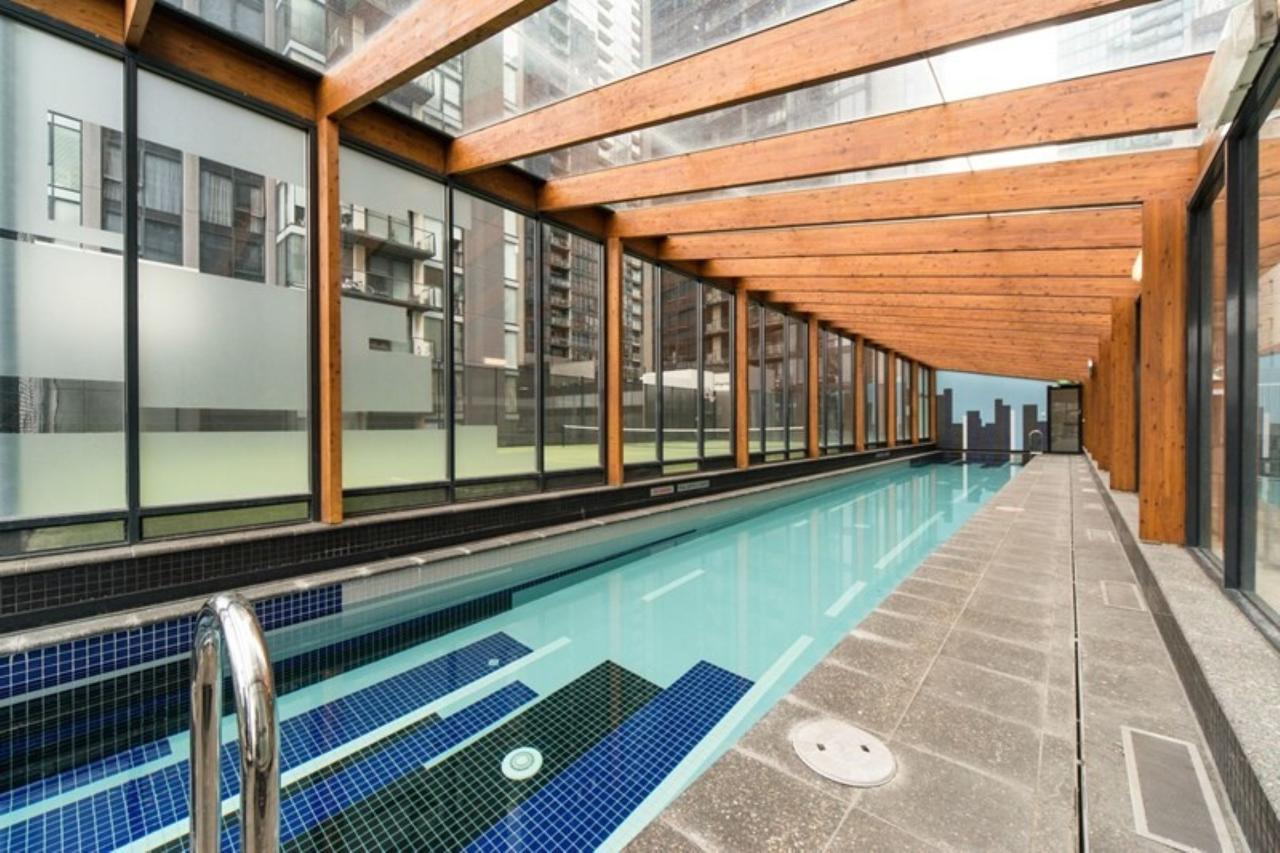 Readyset Apartments At Sentinel メルボルン エクステリア 写真